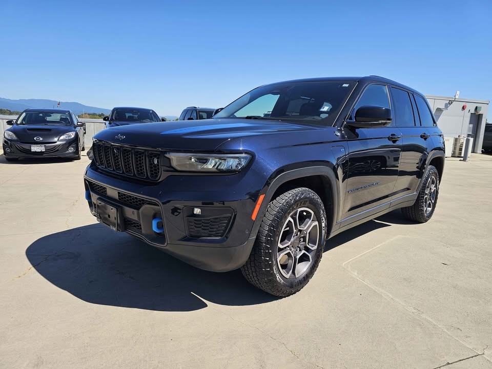 2023 Jeep Grand Cherokee 4XE Trailhawk