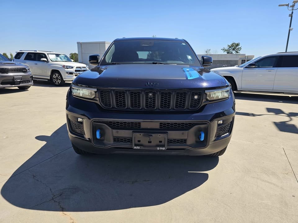 2023 Jeep Grand Cherokee 4XE Trailhawk — photo 2